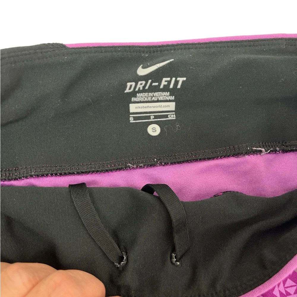Nike dri‎ fit cropped leggings size small